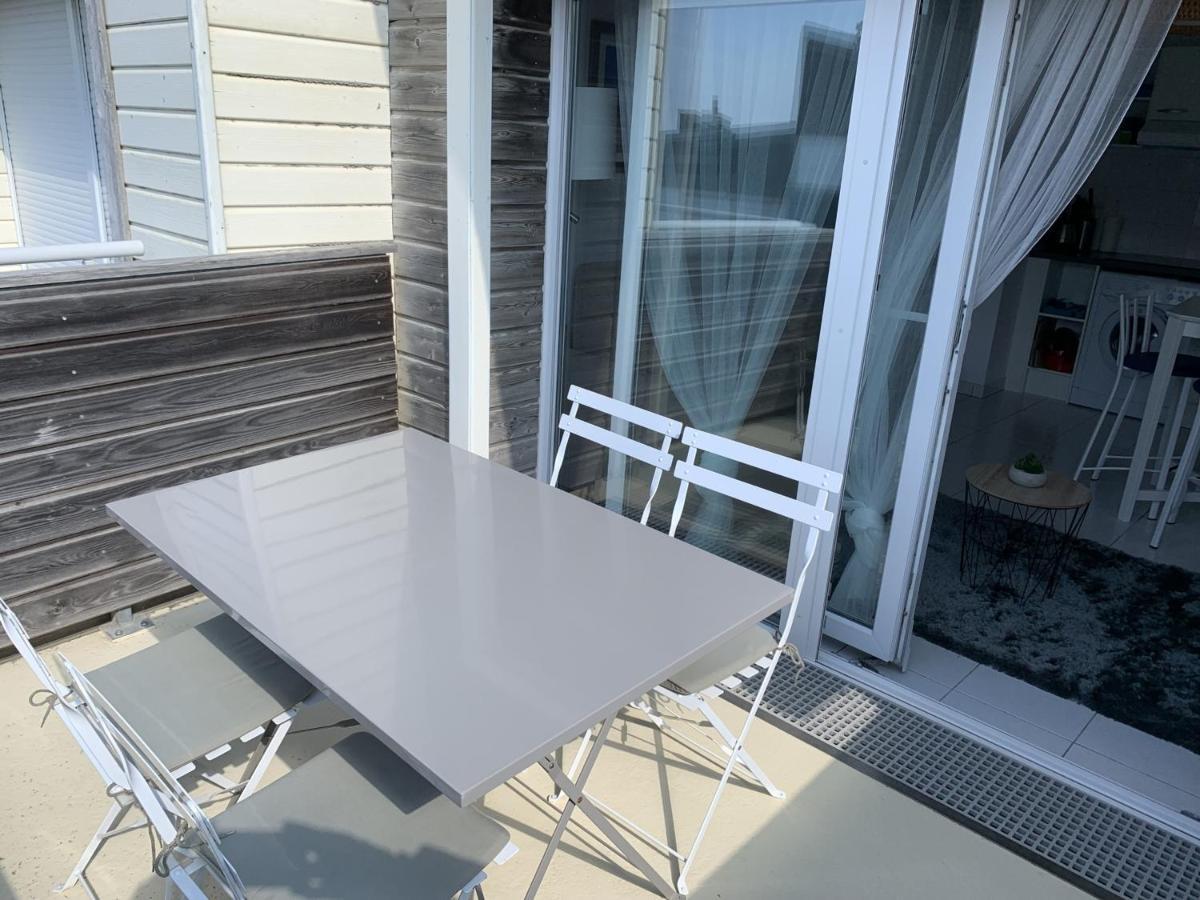 Appartement Proche Plage Avec Parking Et Balcon - Fr-1-482-102 Fort-Mahon-Plage Exterior photo